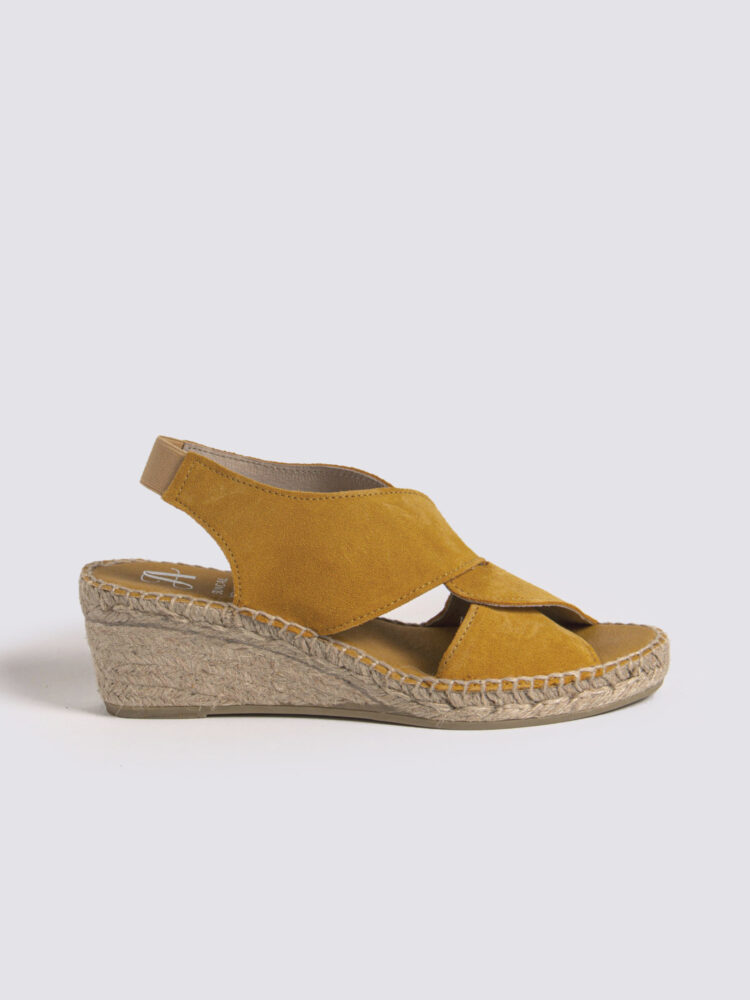Espadrilles yellow woman